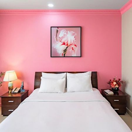 La Serena Boutique Hotel Хошимин Екстериор снимка