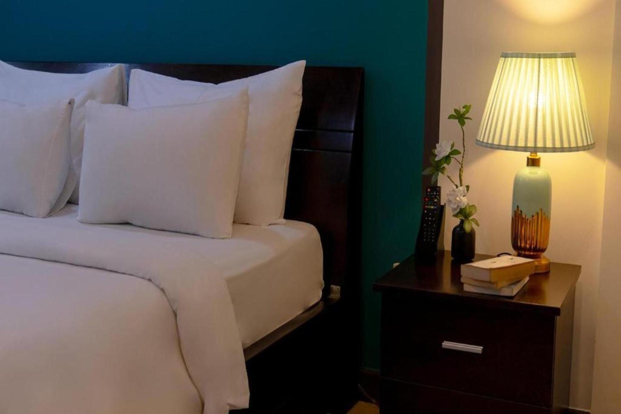 La Serena Boutique Hotel Хошимин Екстериор снимка